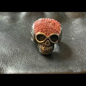 Silver Skull ring with pink crystals
